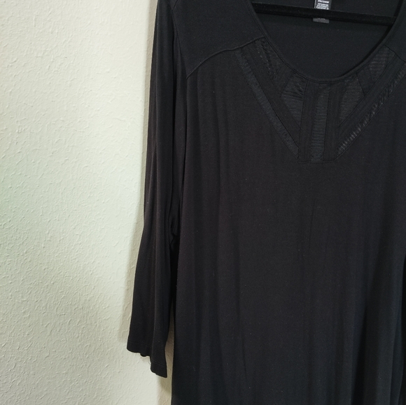 Catherines Anywear Stretch Knit Soft Tunic Blouse 26W/28W Long Plus Black Top - Picture 4 of 9